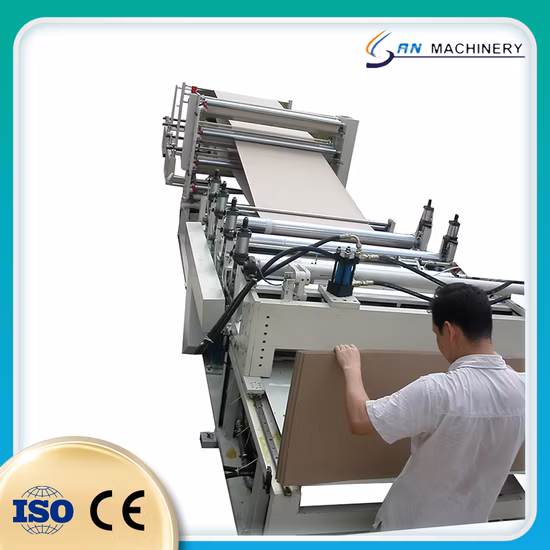 Опытная машина для производства поддонов для листовой бумаги с возможностью горячей замены